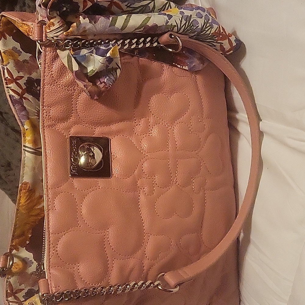 Betsy johnson handbag